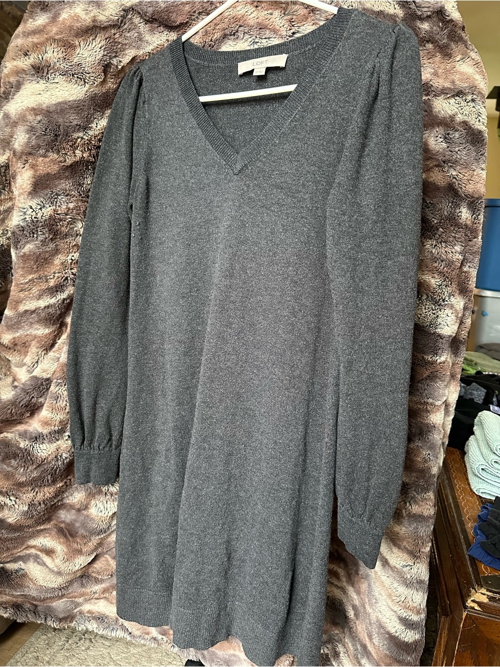 LOFT Gray V-Neck Women's Sweater Dress
